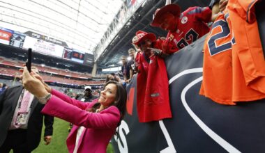 Houston Texans’ Cal and Hannah McNair join LOVB as owners of Houston franchise 