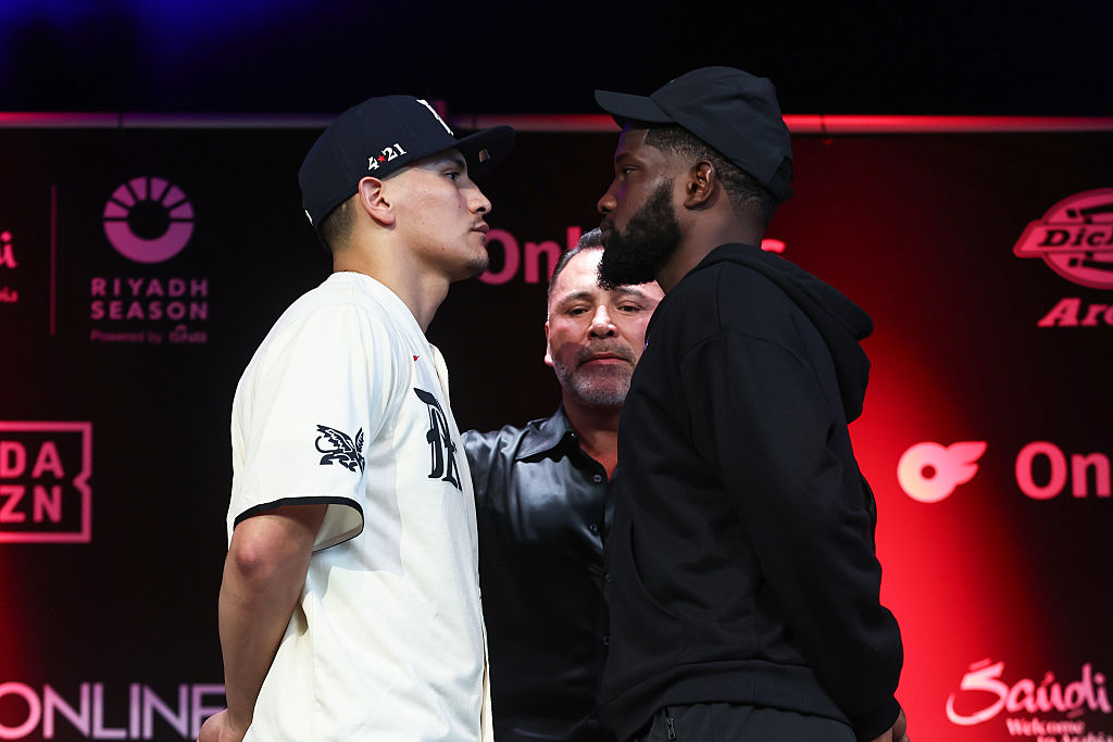 ARLINGTON, TEXAS - SEPTEMBER 23: (L-R) Vergil Ortiz and Erickson Lubin face to face during a conference to promote The 12-round fight for the WBC Interim Super Welterweight World Championship at Texas Live! on September 23, 2025 in Arlington, Texas. (Photo by Omar Vega/Getty Images)