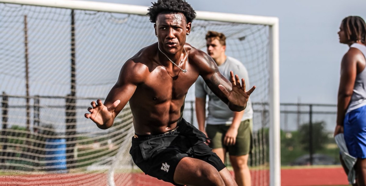 4-star WR Jayden Warren flips from Houston to Texas A&M