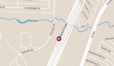 Plano, TX – Injury Crash on N Central Expy Service Rd Near Parker Rd