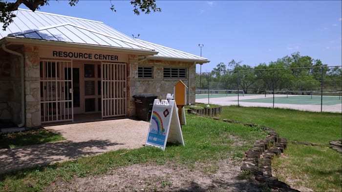 South Side resource center addresses growing food insecurity need during holiday season