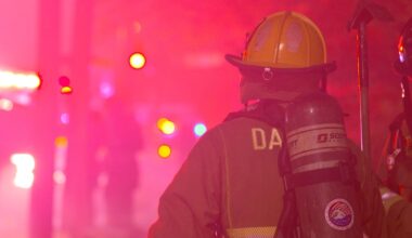 1 person killed in Dallas house fire, officials say