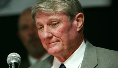 Ray Texans Hall of Famer Bart Shirley Dies