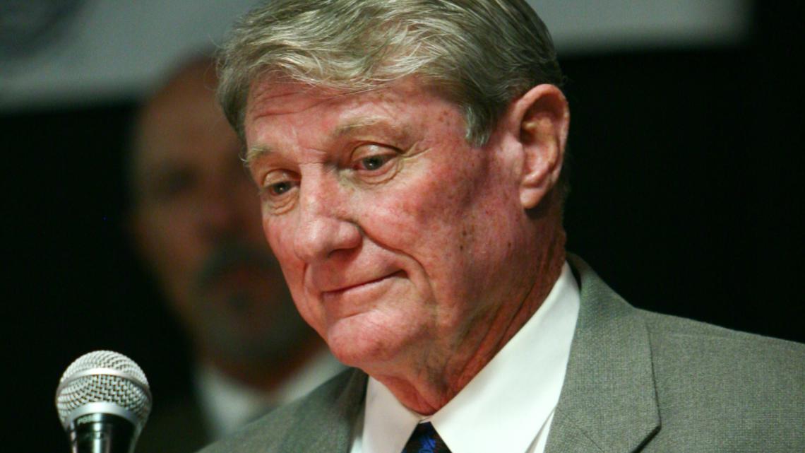 Ray Texans Hall of Famer Bart Shirley Dies