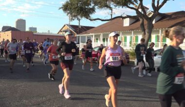 Corpus Christi Road Runners bring holiday fun to Turkey Chase 5K