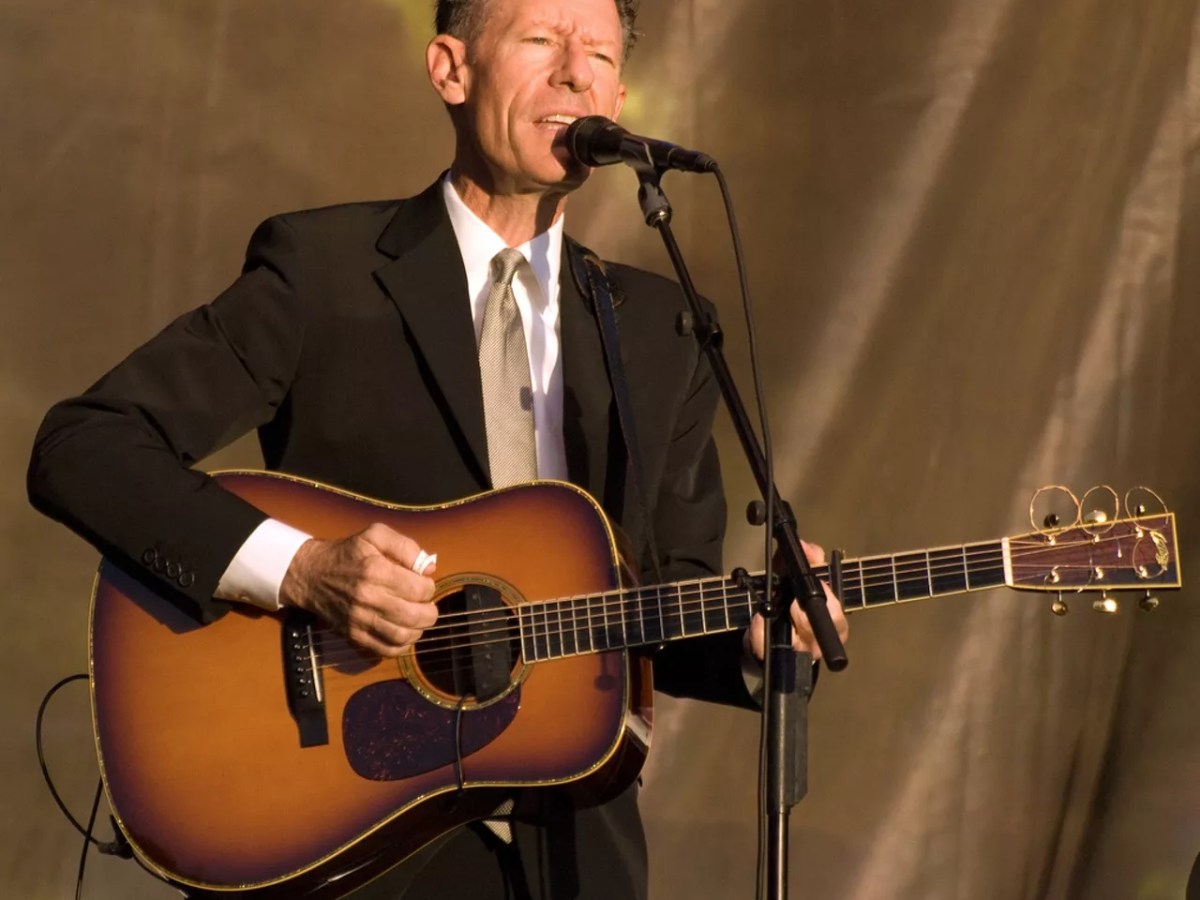 Live Music in San Antonio This Week: Lyle Lovett, Chris Conde, Kharma and Dare and more