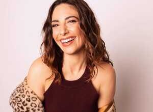 Tema Small heads to Mic Drop Comedy Plano this weekend