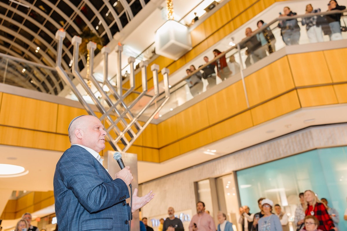 Lighting The Way: Galleria Dallas To Host Hanukkah Celebration With Menorah Lighting And Music - Local Profile