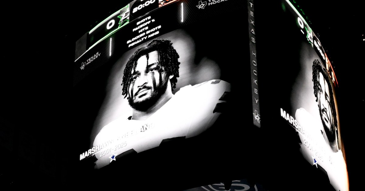 Dallas Cowboys news: Team holds vigil, grieve for Marshawn Kneeland