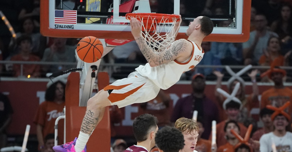 Texas hosts Fairleigh Dickson as four-game homestand continues