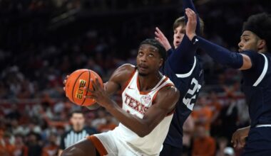 Texas stomps Fairleigh Dickinson, 93-58