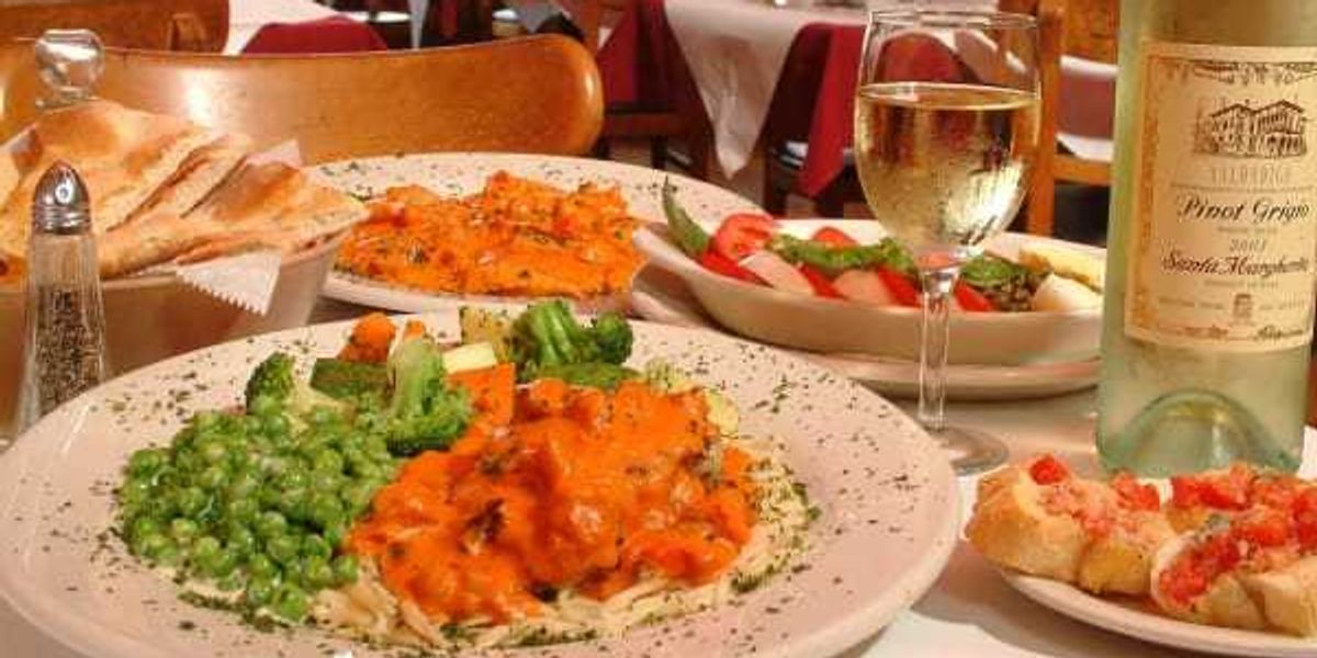 Dallas Italian Momo's Pasta spins off satellite in Frisco