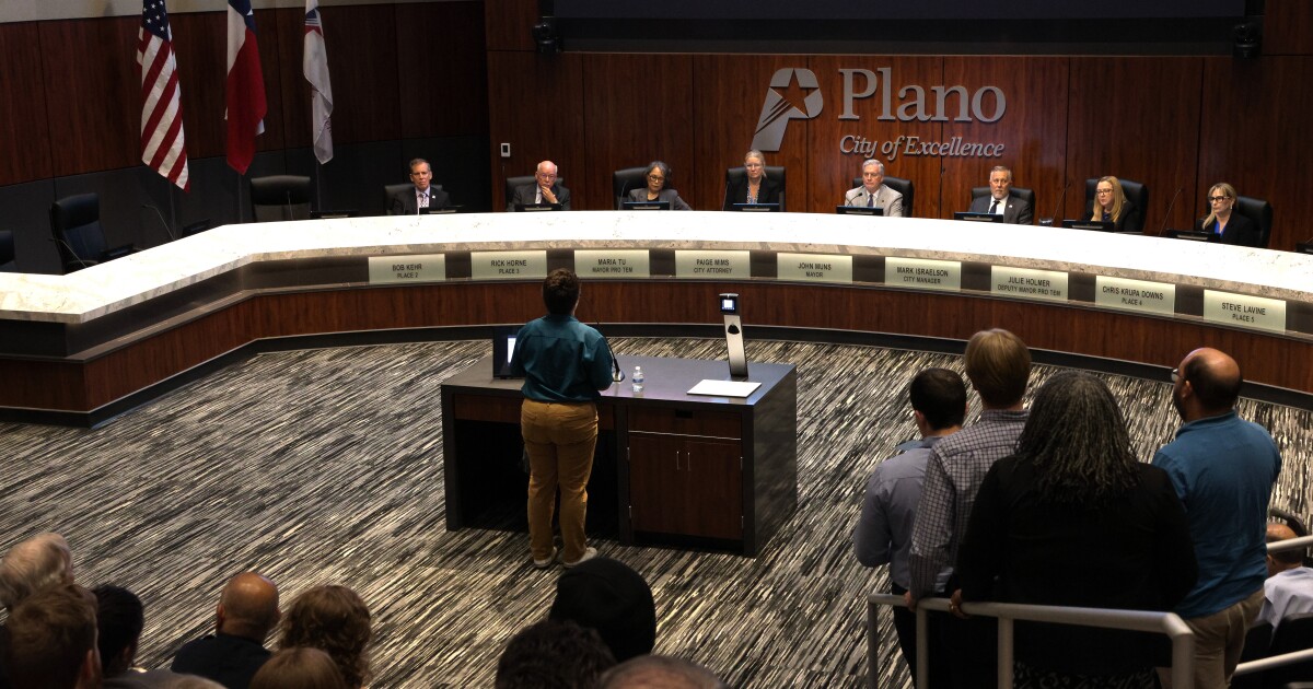 Plano leaders vote to hold DART withdrawal election next spring