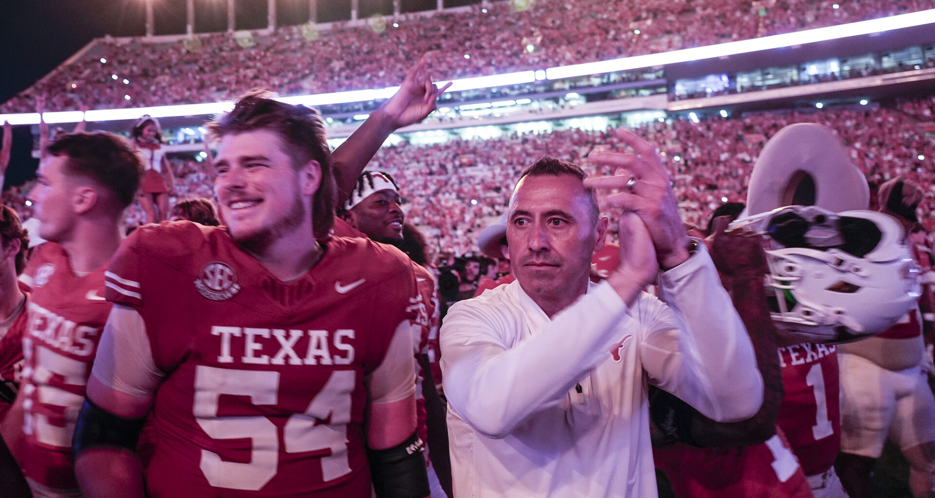 Texas misses CFP, will play in Citrus Bowl
