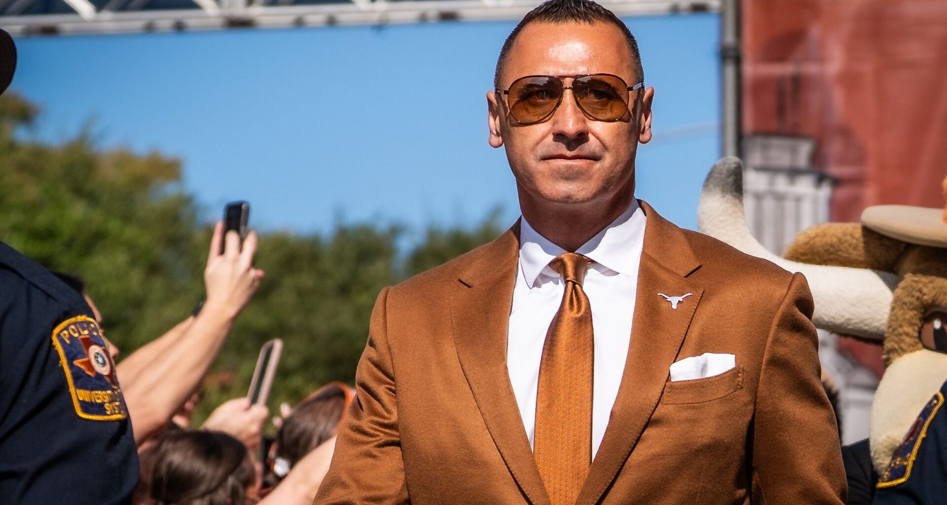 Texas Longhorns fire assistant football coach, reports say