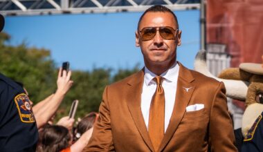 Texas Longhorns fire assistant football coach, reports say