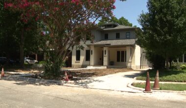 Senior tax breaks could soon apply to younger Texas homeowners