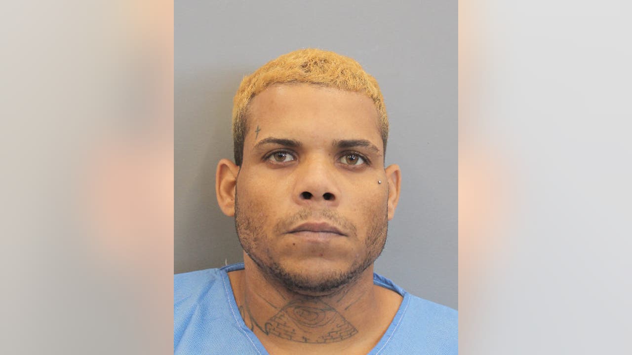 Murder trial underway for suspect in Houston police chase; experts detail crash