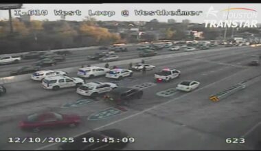 Houston chase: Pursuit for suspect reaches speeds of 100 mph, ends near The Galleria