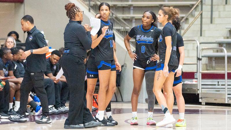 Lady Mavs Look for Their Fourth Straight Win on Friday at Rice