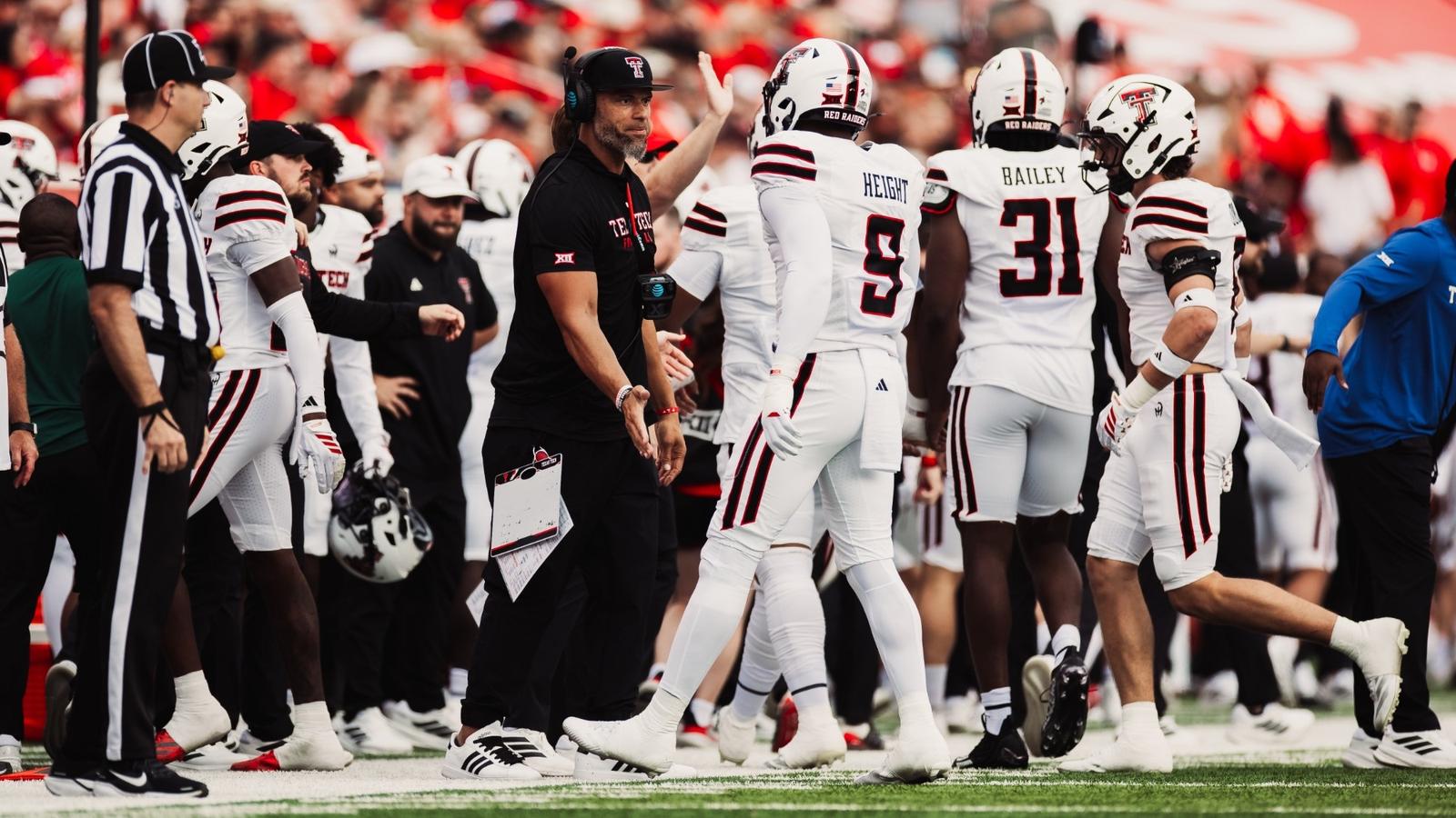 Lee Hunter, A.J. Holmes, Jacob Rodriguez