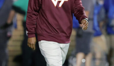 WR coach Holmon Wiggins tabbed as Aggies next OC