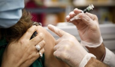 North Texas health officials urge flu shots as new mutation spreads