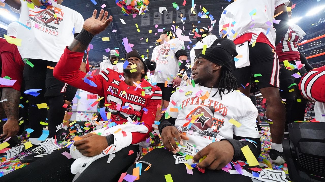 Playoff team No. 4 Texas Tech signs coordinators, GM to new contracts through 2028