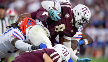 Le'Veon Moss questionable, Scooby Williams in