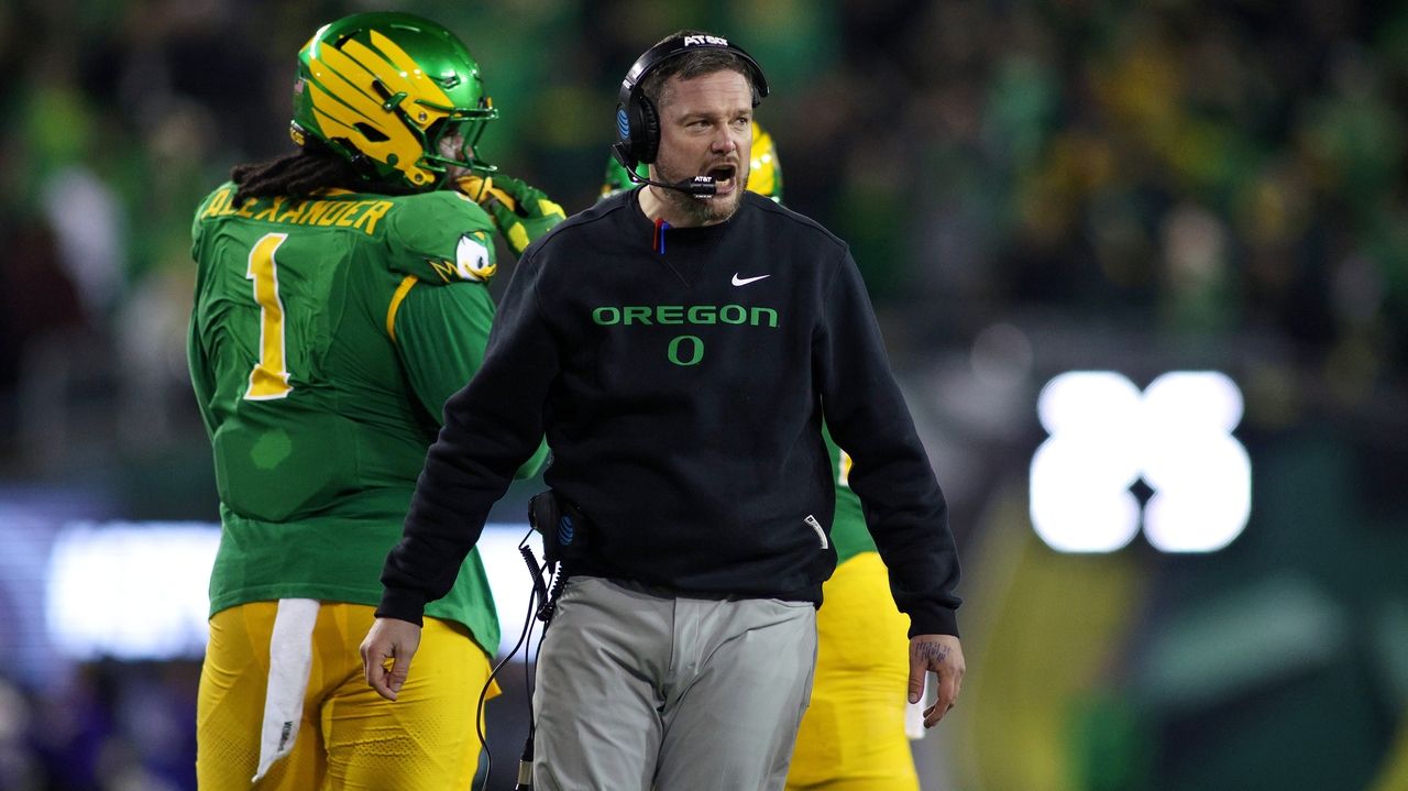 No. 5 Oregon bracing for stiffer test from No. 4 Texas Tech in CFP quarterfinal game at Orange Bowl