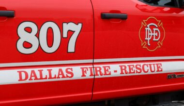 Dallas man dies in house fire while trying to rescue wife, officials say