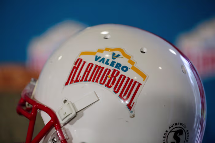 What to know about attending 33rd annual Valero Alamo Bowl in San Antonio
