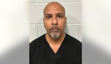 Sugar Land surgeon accused of working on patient while intoxicated