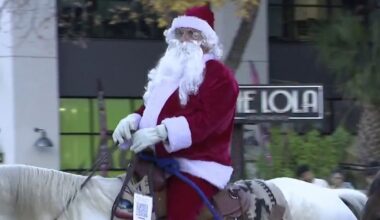 Austin man dresses up as Santa on horseback on South Congress