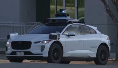 Waymo on San Antonio roads without drivers amid federal probe
