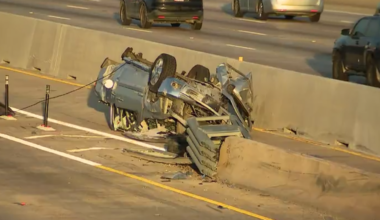 Person resuscitated after rollover crash on US 75 in Richardson