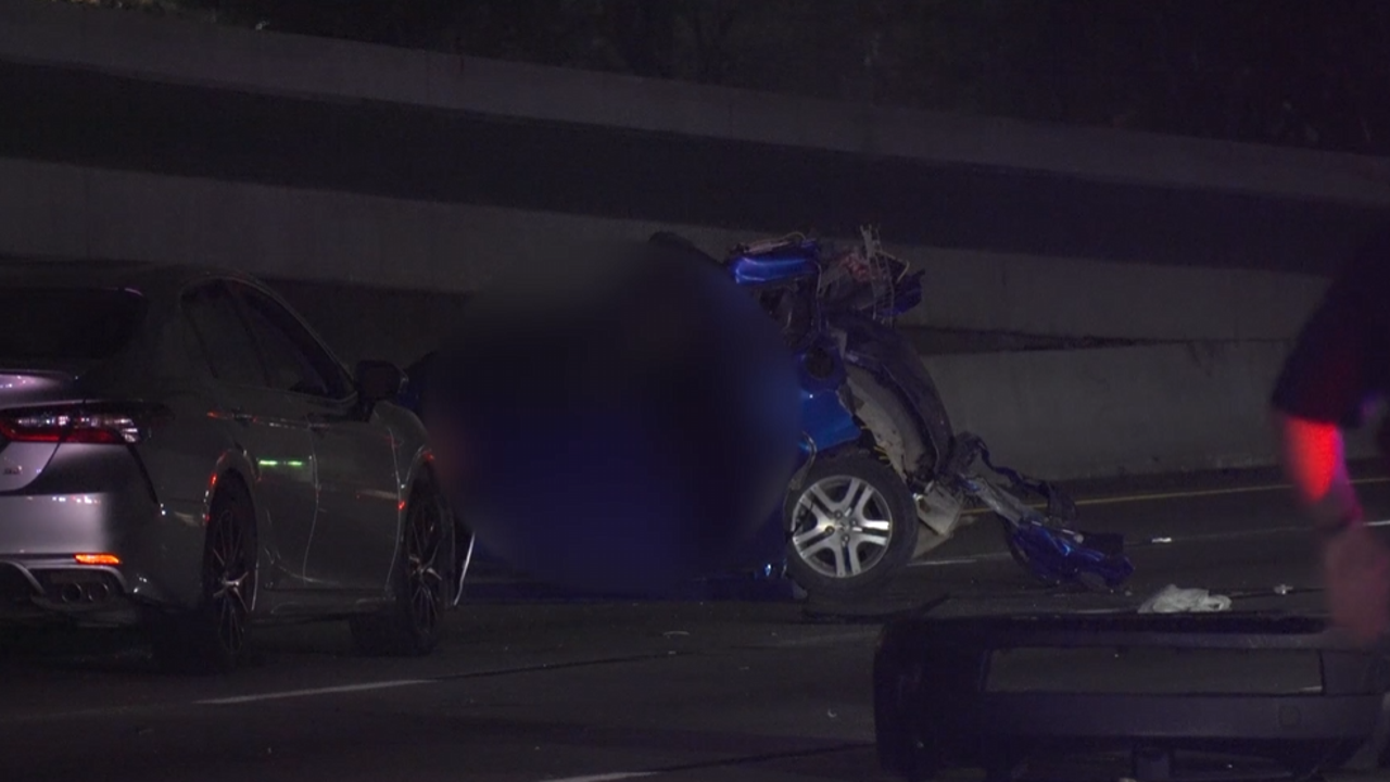 Woman killed in multi-car crash on North Freeway after driving with flat tire