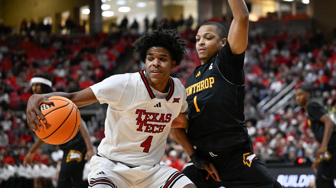 Anderson scores 29 points as No. 15 Texas Tech wins 46th straight non-conference home game