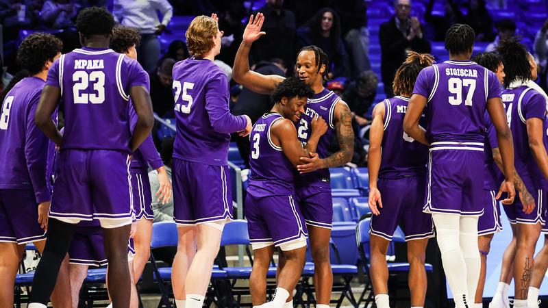 Texan Men’s Basketball opens WAC play with road win at UT Arlington
