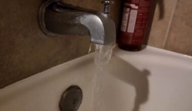 Houston tenants endure cold showers after hot water system fails on Christmas