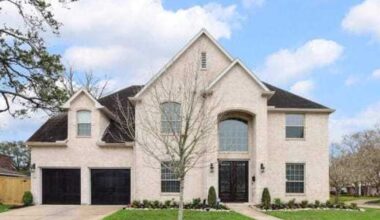 Realtor Tricia Eby’s guide to Knollwood Village in Houston