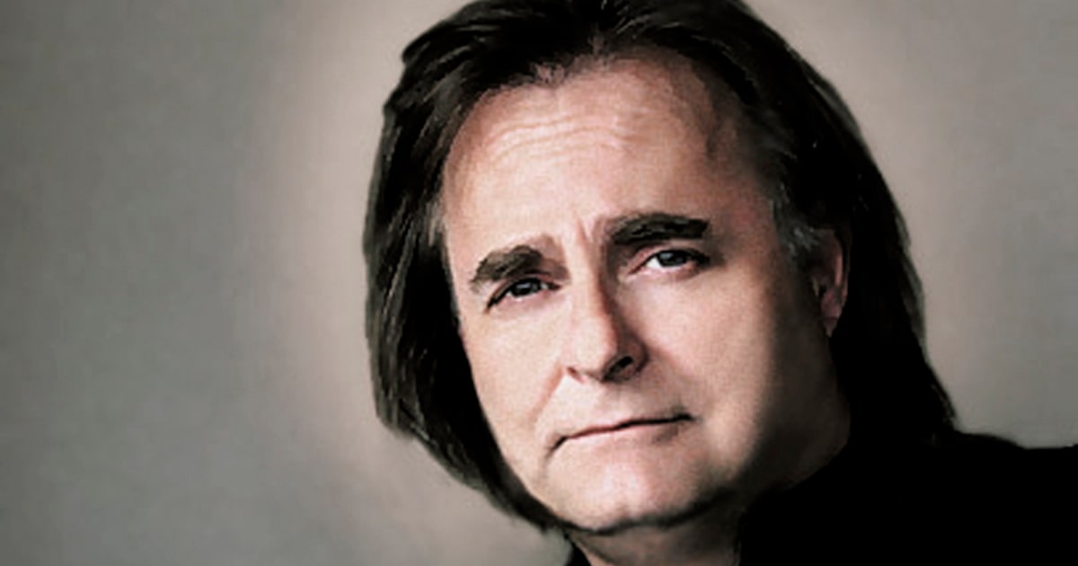 Ed Wallace, host of a North Texas show about cars and more on KLIF 570 radio, has died