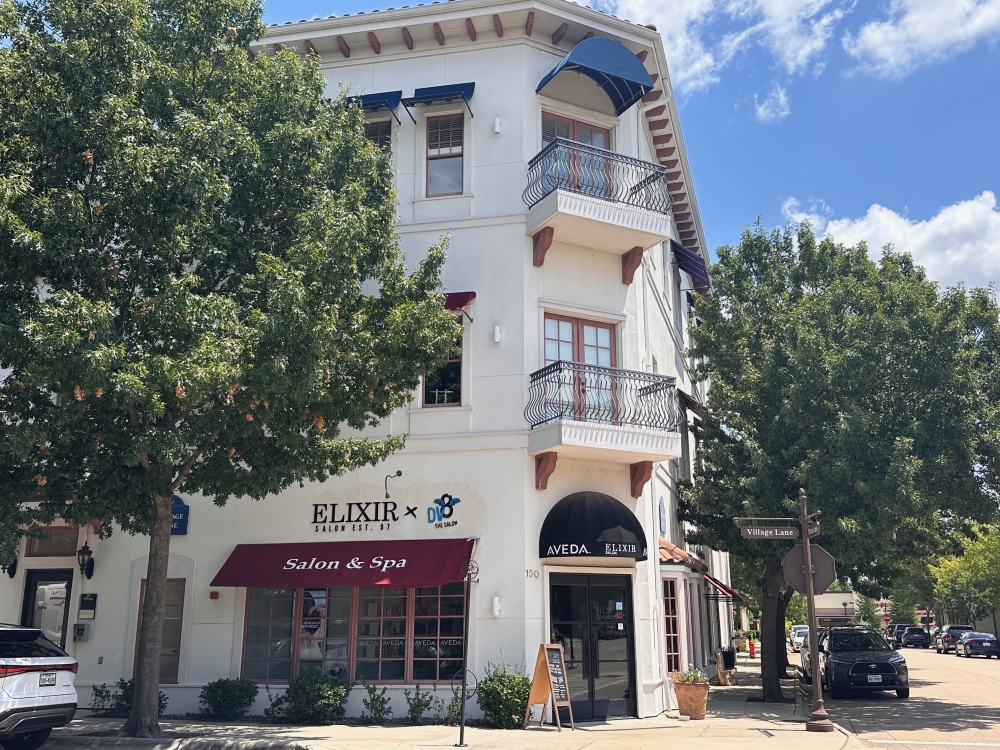 Colleyville's The Village