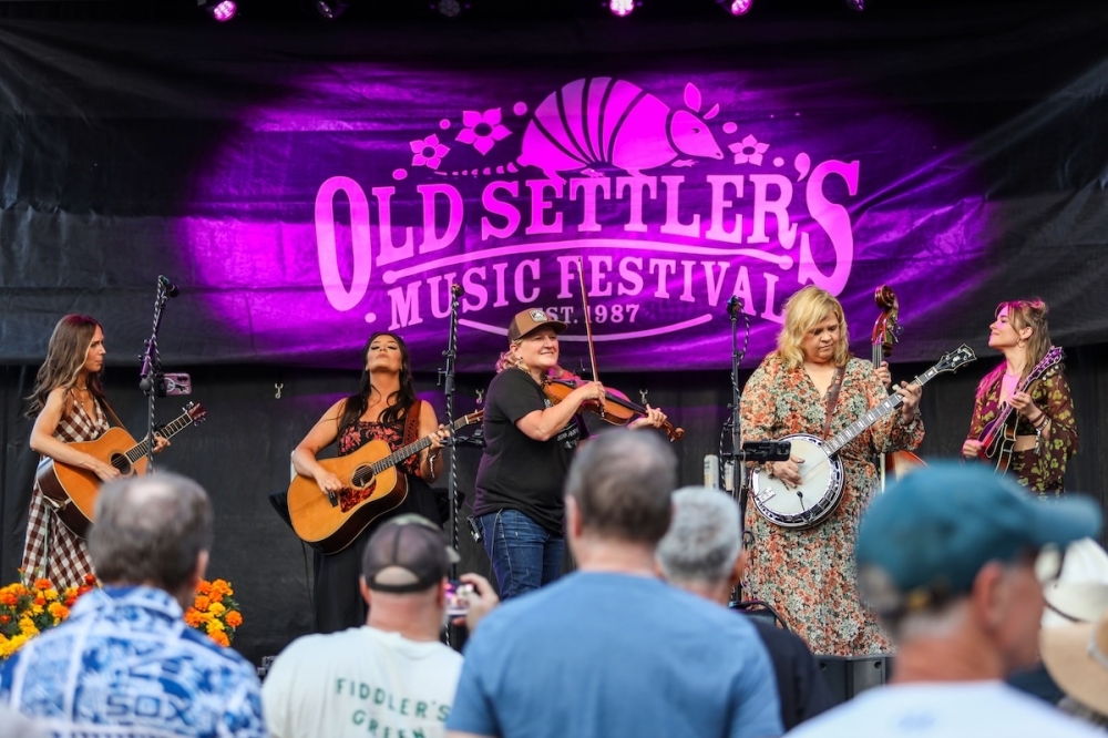Old Settler’s Music Festival is returning to Driftwood in 2026 for its 39th annual weekend of Americana, roots, bluegrass, camping and late-night jams. (Courtesy Ale Gutierrez)