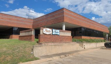 Exterior of Austin Screen Printing and Embroidery