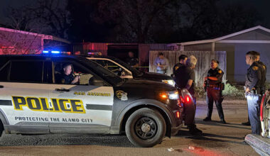 Man stabs another in self-defense multiple times in Christmas Day argument over cocaine, SAPD says