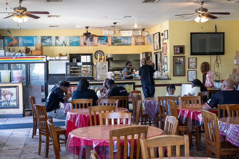 Elaine’s Kitchen sold Jamaican food in Dallas for decades.