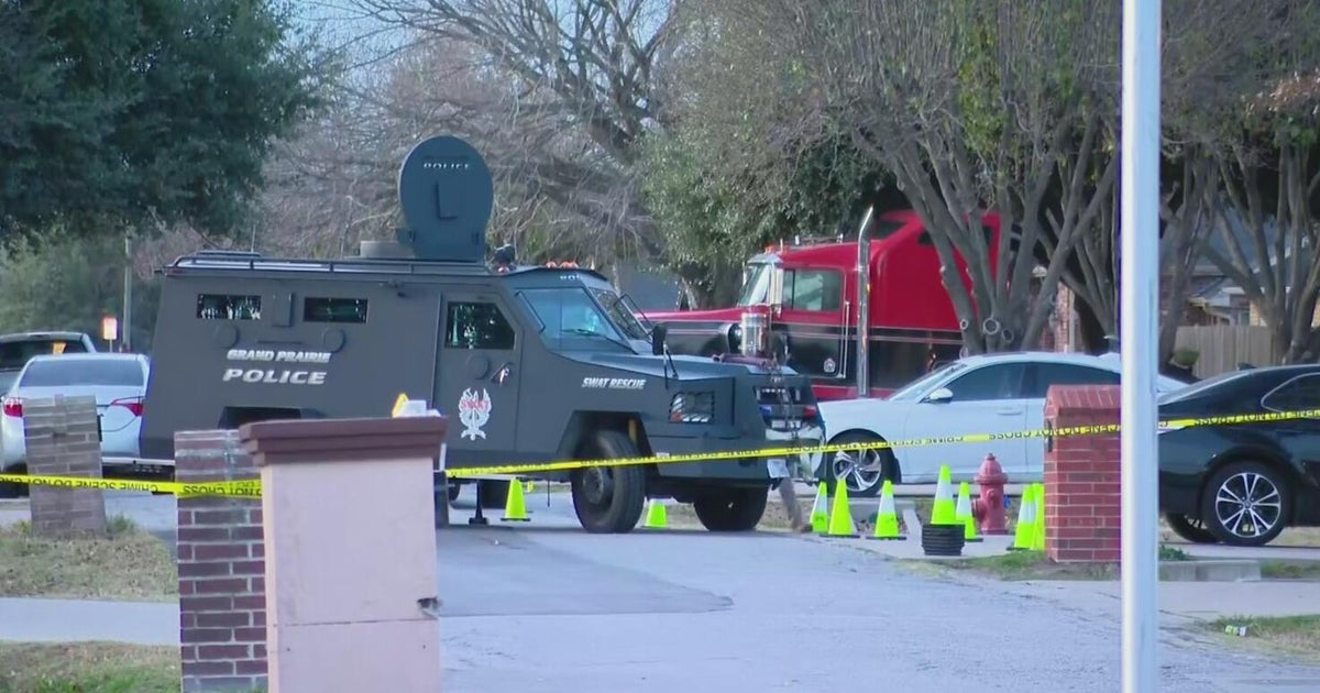 North Texas man kills wife, shoots son in the face, then dies by suicide after Grand Prairie police standoff