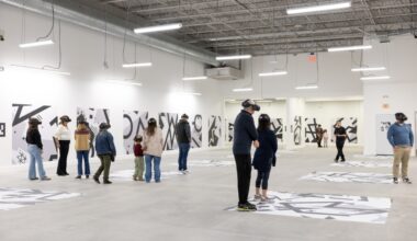 Horizon of Khufu users wearing VR headsets