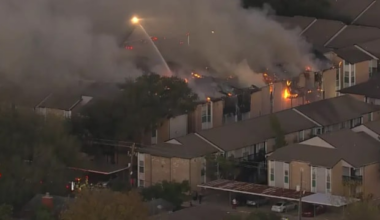 All missing people accounted for, 2 treated for smoke inhalation after SW Houston apartment fire